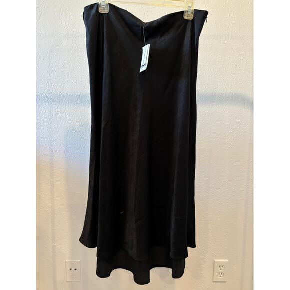 Bar III Midi Skirt Black Size  Large New - Picture 2 of 5